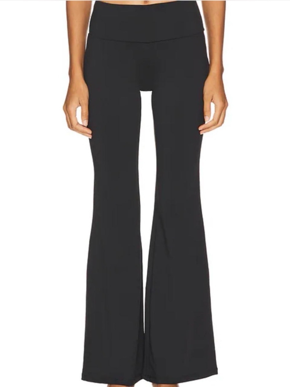 superdown Black Flared Yoga Pants